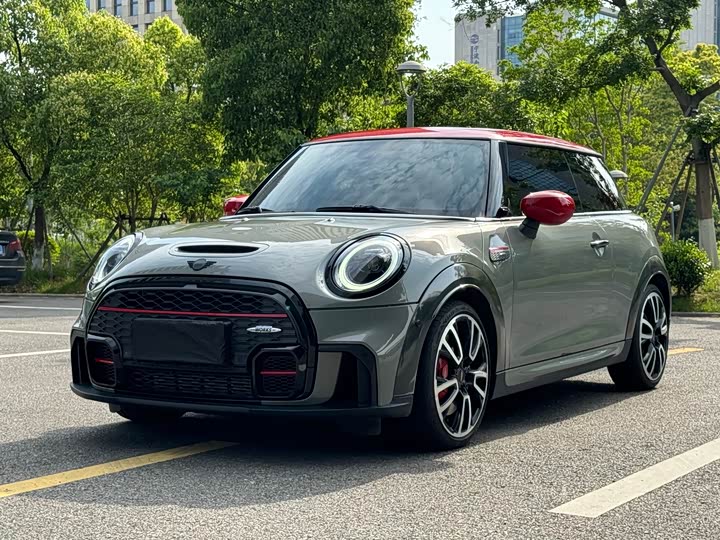 Фото 1 - Mini Mini JCW