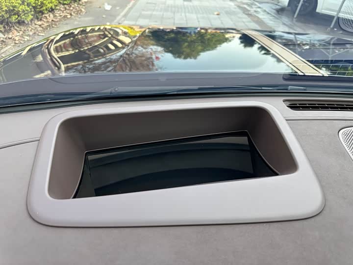 Aito M8 2025 2025款 增程 Max+版 53.4kWh 6座版 (192线激光雷达）