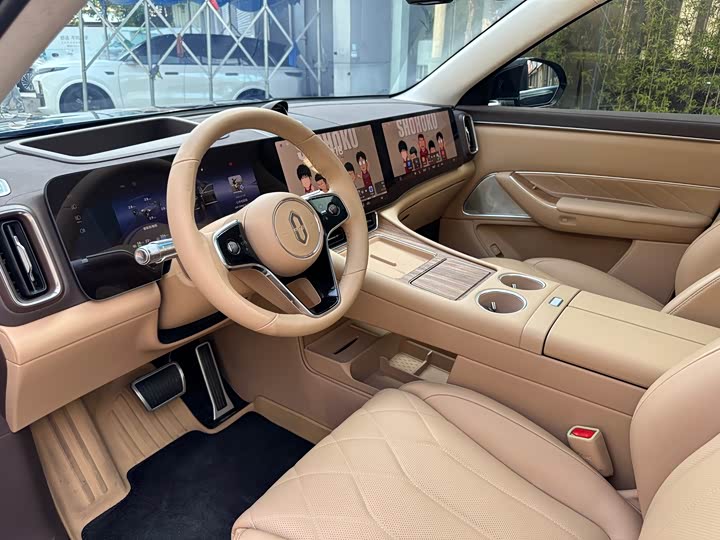 Aito M8 2025 2025款 增程 Max+版 53.4kWh 6座版 (192线激光雷达）