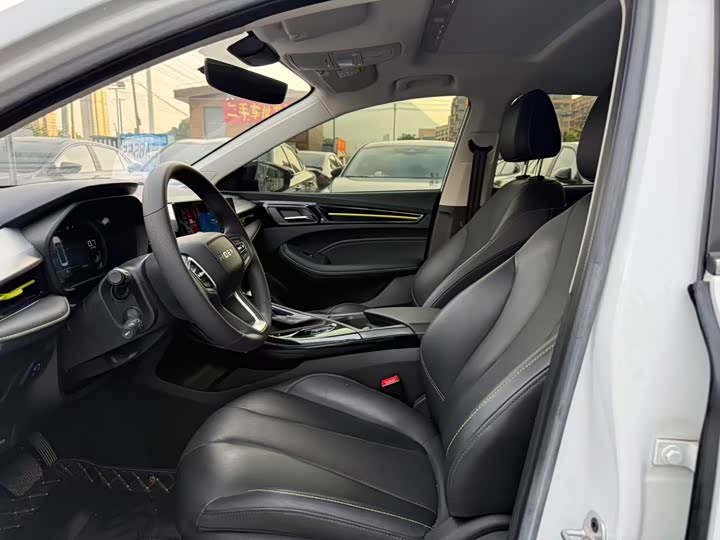Photo 4 - Roewe i5