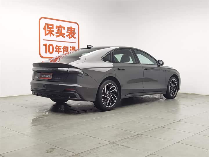 Фото 2 - Lincoln Z (Zephyr)