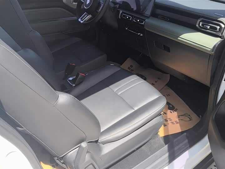 Baojun Yep 2023 2023款 旗舰版