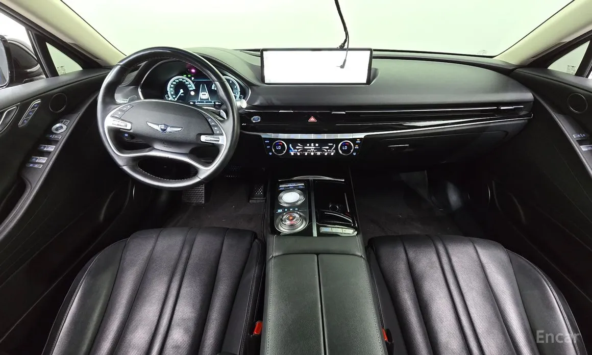 Photo 7 - Genesis G80