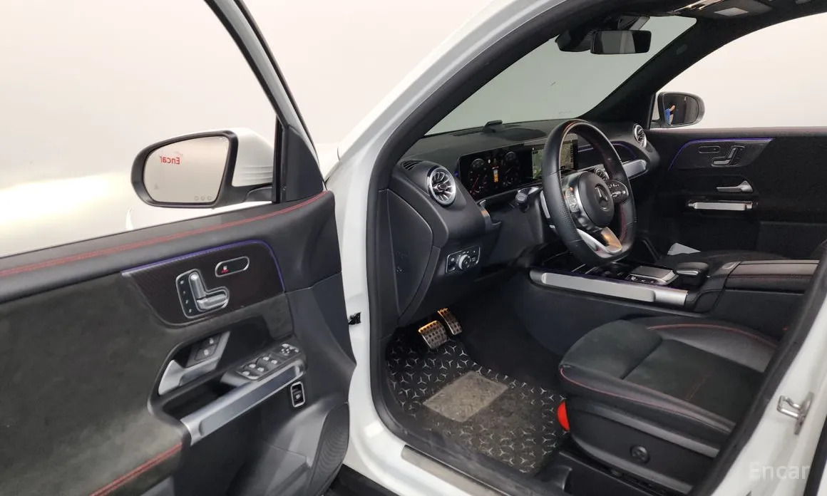 Mercedes-Benz GLB-Class 2020 GLB250 4MATIC