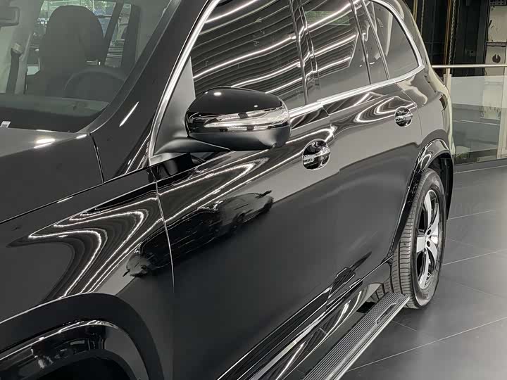 Mercedes-Benz GLS-Class 2025 2025款 GLS 450 4MATIC 动感型