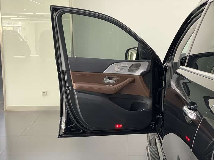 Mercedes-Benz GLS-Class 2025 2025款 GLS 450 4MATIC 动感型