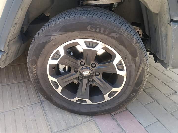 Tank 300 Hybrid 2025 2025款 Hi4-T 37.1kWh