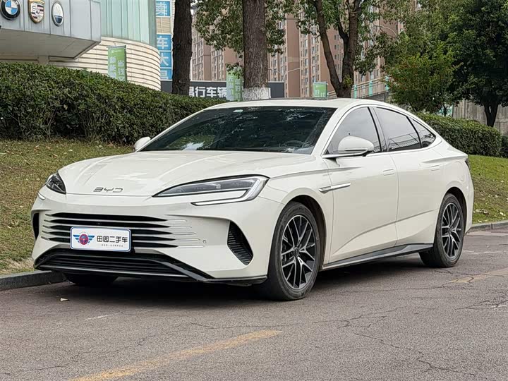 BYD Seal 07 DM-i Hybrid 2025 2025款 DM-i 1.5L 125km 豪华型