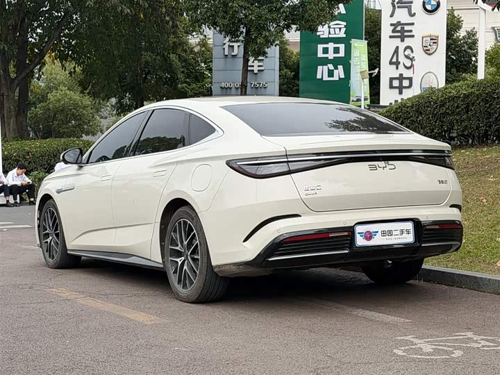 BYD Seal 07 DM-i Hybrid 2025 2025款 DM-i 1.5L 125km 豪华型