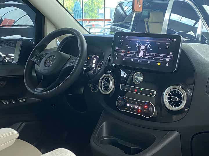 Zdjęcie 7 - Mercedes-Benz Vito