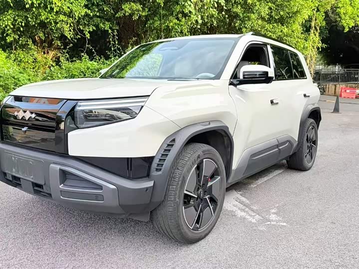BYD FangChengBao Titanium 3 (Tai 3)