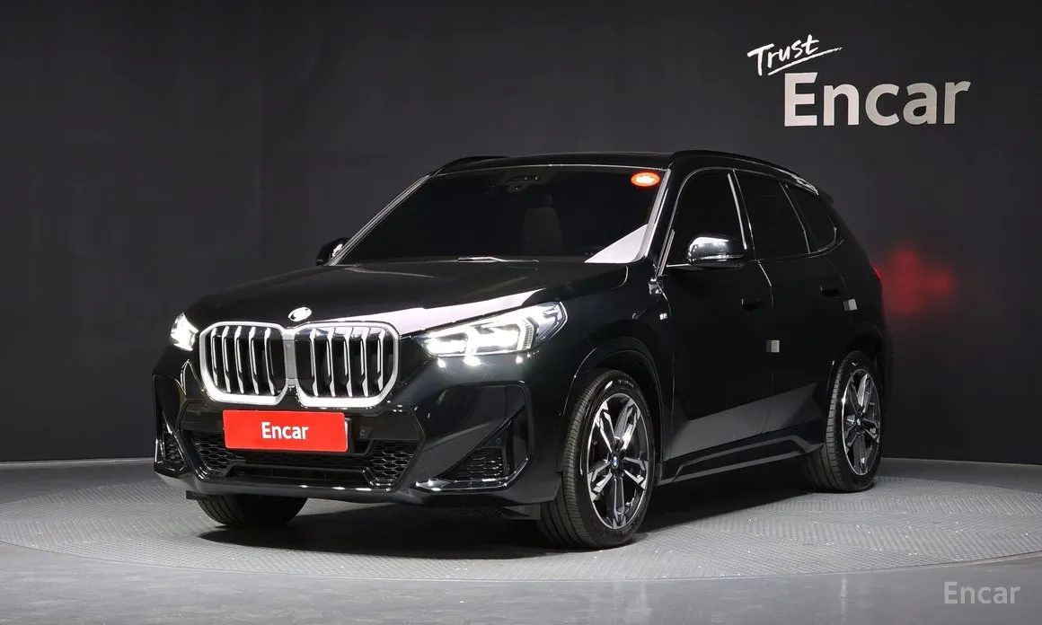 2023 BMW X1