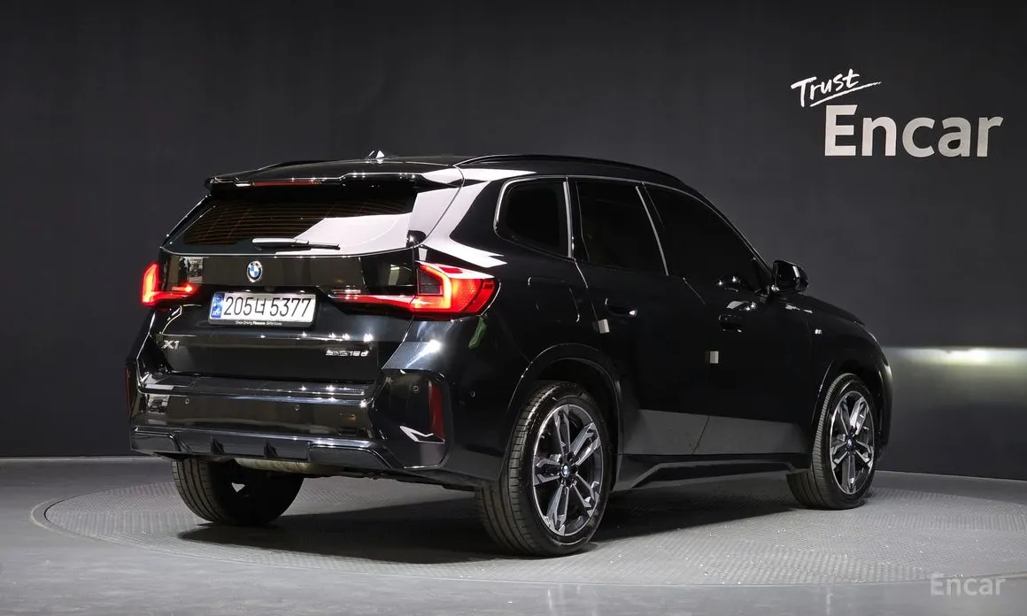 2023 BMW X1