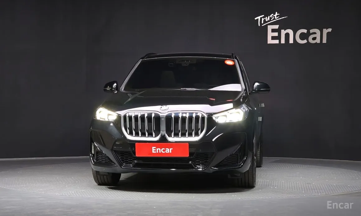 2023 BMW X1