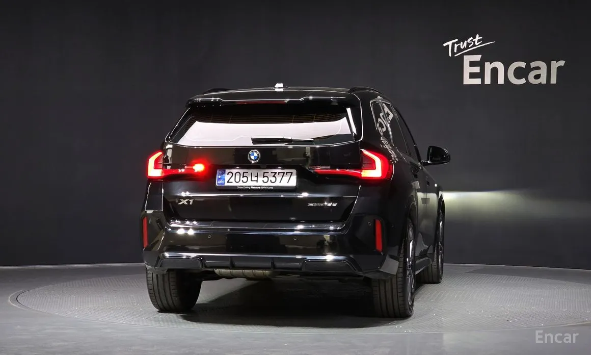 2023 BMW X1
