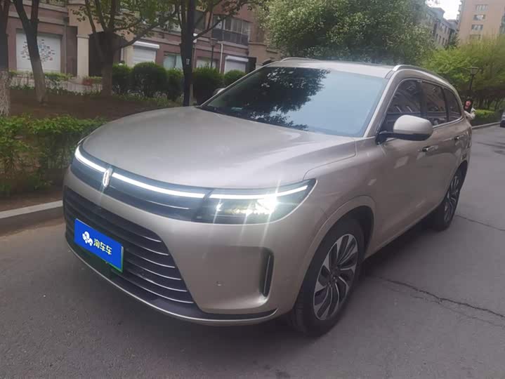 Aito M7 2022 2022款 1.5T 后驱舒适版