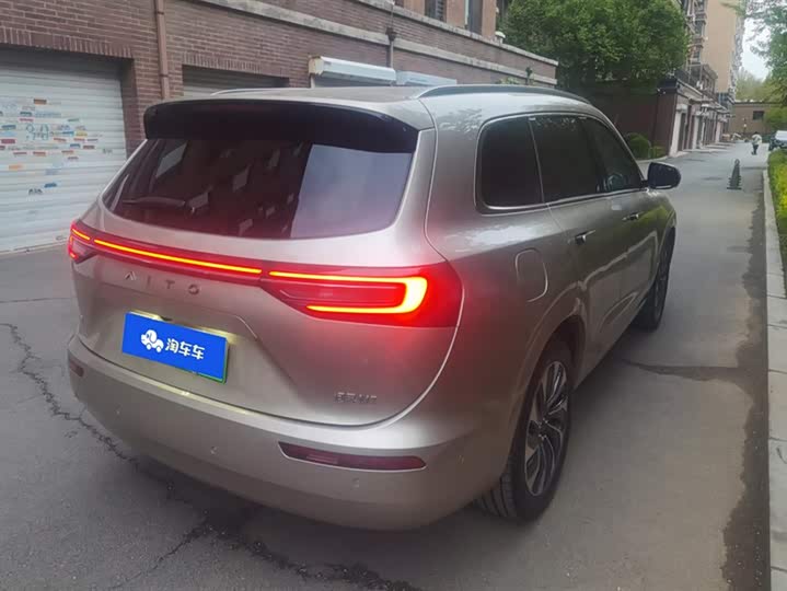 Aito M7 2022 2022款 1.5T 后驱舒适版
