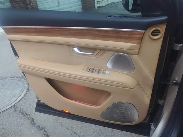 Aito M7 2022 2022款 1.5T 后驱舒适版