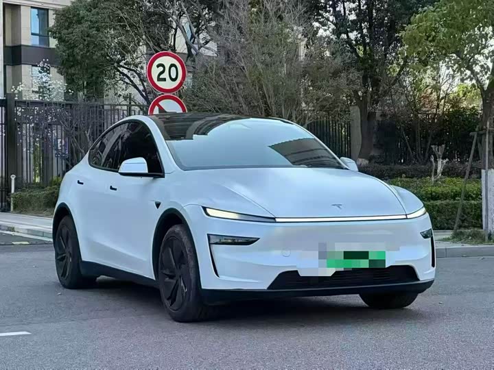 Tesla Model Y 2025 2025款 后轮驱动版