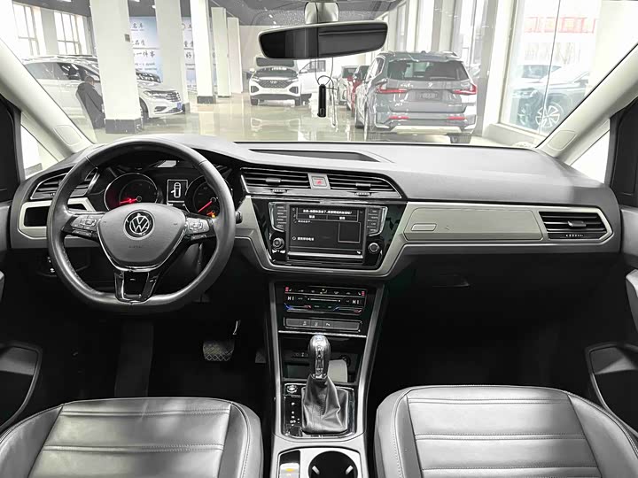 Volkswagen Touran L 2021 2021款 途安L 280TSI DSG拓界版 7座