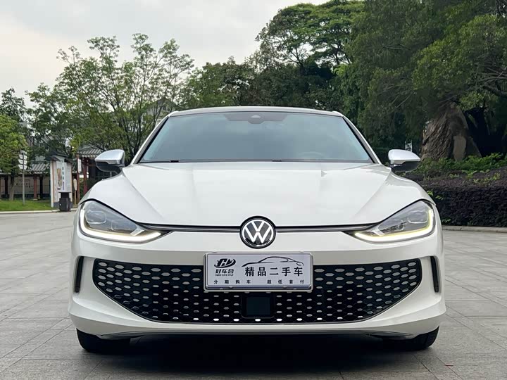 Фото 2 - Volkswagen Lamando L