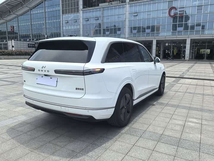 Nio Onvo L90 2025 2025款 Max 六座版