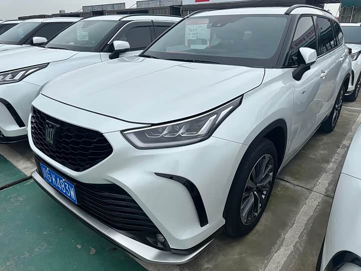 Toyota Crown Kluger 2024 2024款 2.5L HEV四驱豪华版