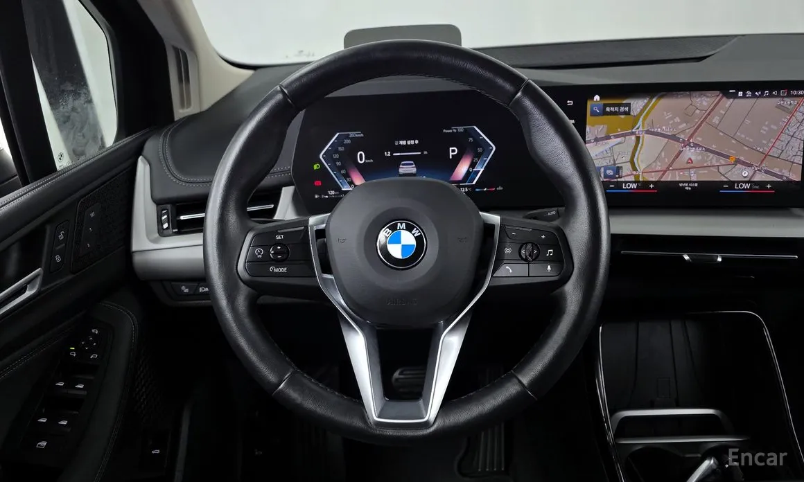 BMW 2 Series 2022 220i Advantage