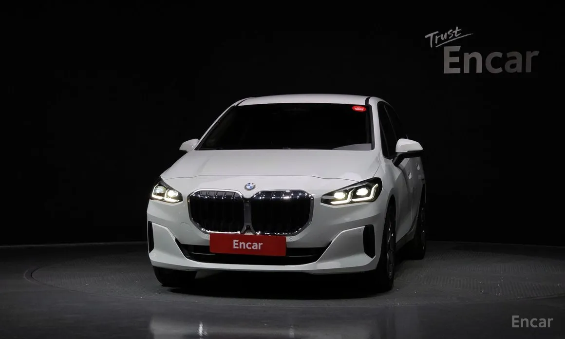 BMW 2 Series 2022 220i Advantage
