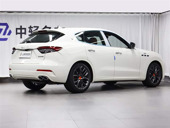 2024 Maserati Levante