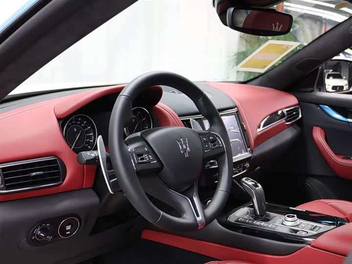 Maserati Levante 2024 2024款 2.0T GT Ultima
