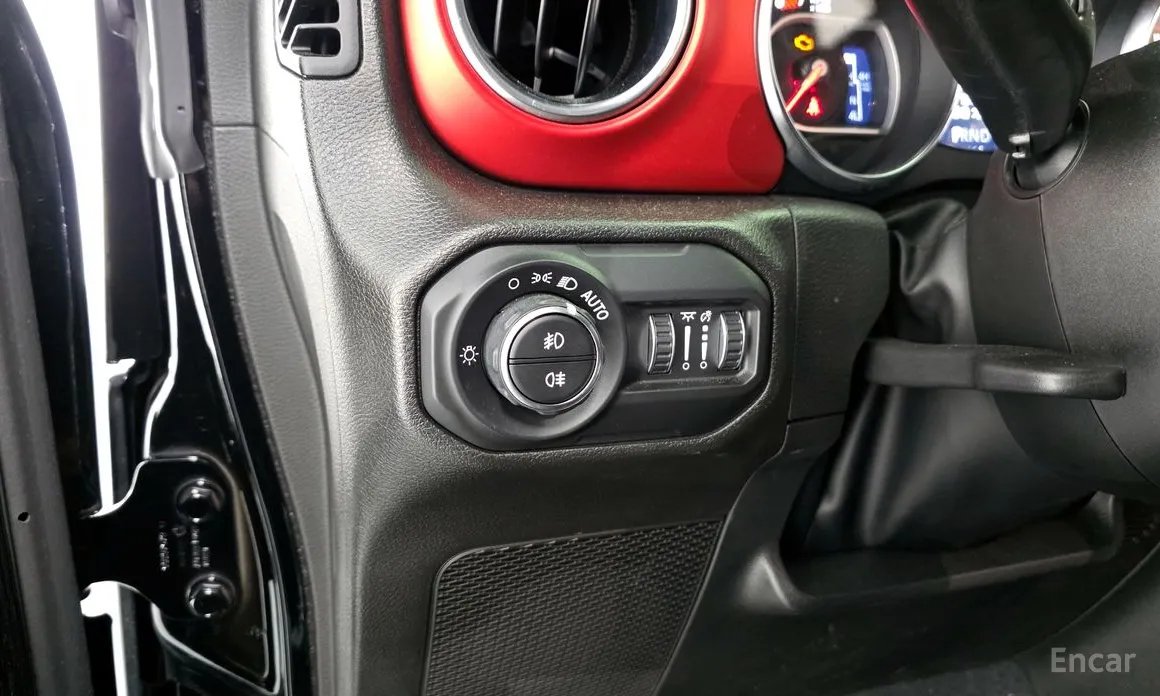 صورة 18 - Jeep Wrangler