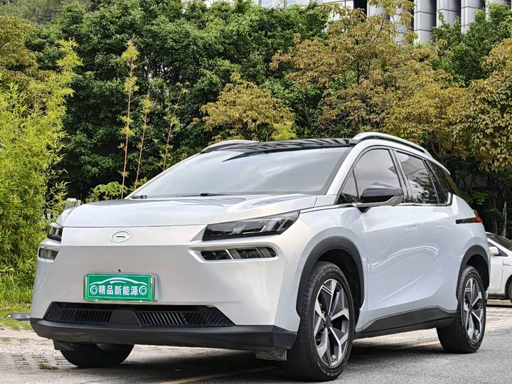 GAC Aion V