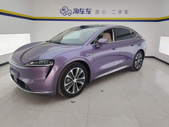 Luxeed R7