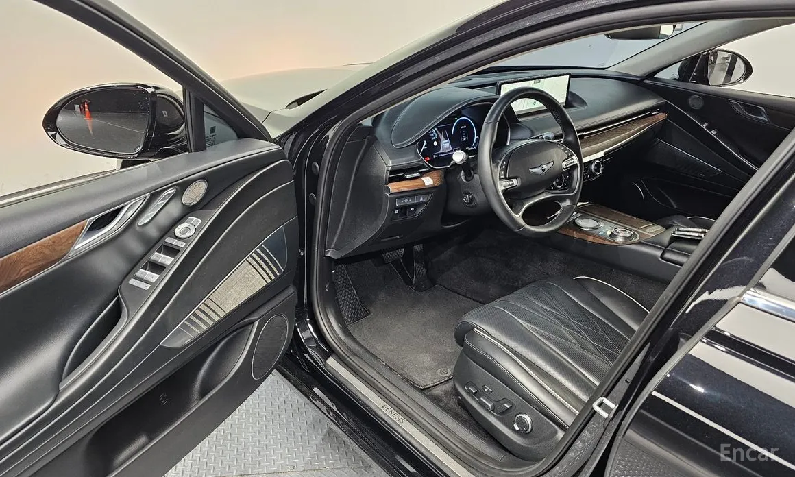 Genesis G80 2021 e-AWD
