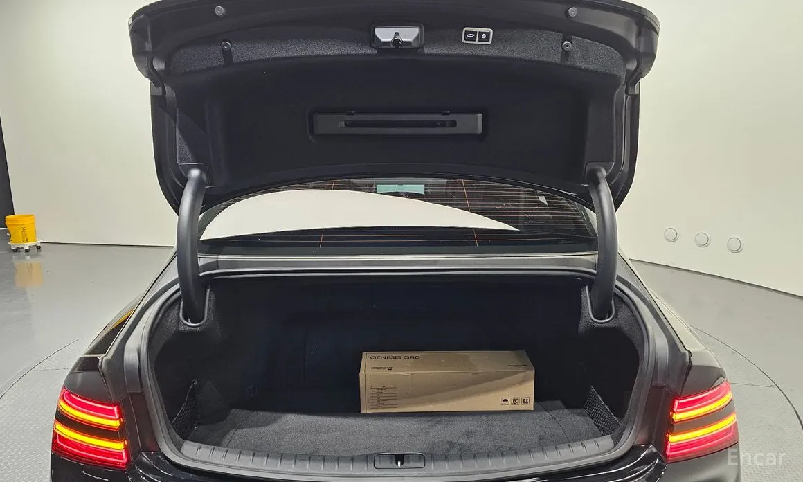 Genesis G80 2021 e-AWD