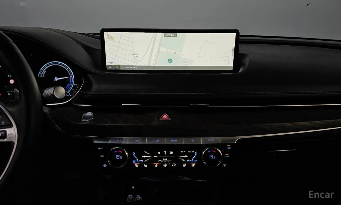 Genesis G80 2021 e-AWD