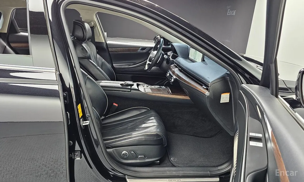 Genesis G80 2021 e-AWD