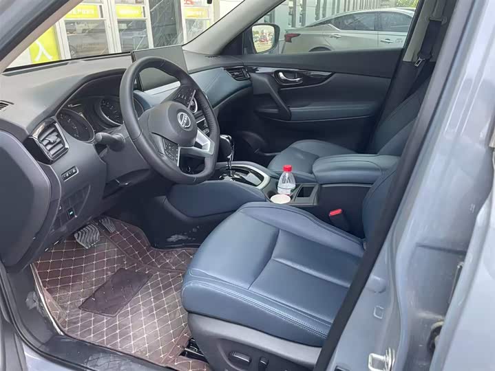 2025 Nissan X-Trail