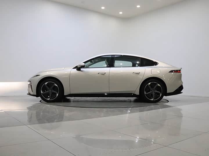 Фото 7 - Dongfeng Yipai eπ 007