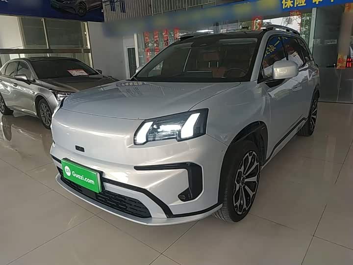 GAC Aion V