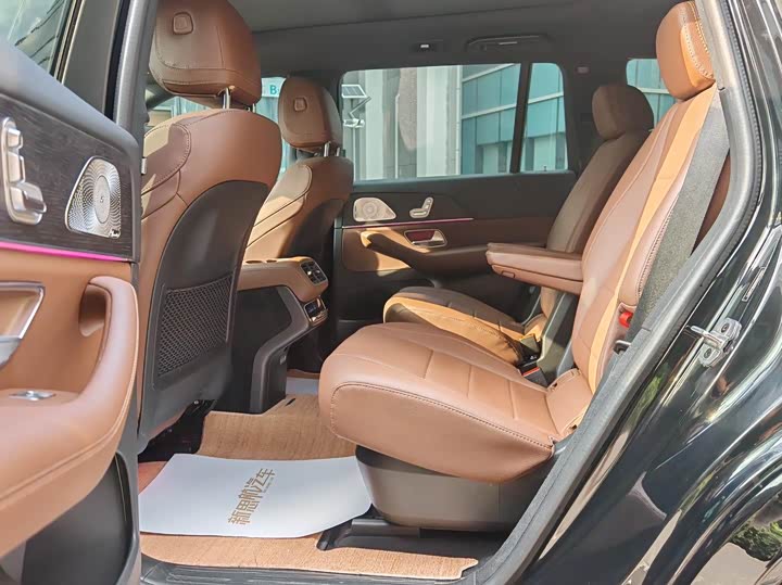 Фото 9 - Mercedes-Benz GLS-Class