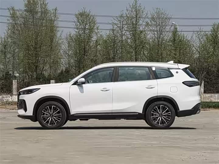 Chery Tiggo 8 Plus 2025 2025款 290TGDI DCT乘势版