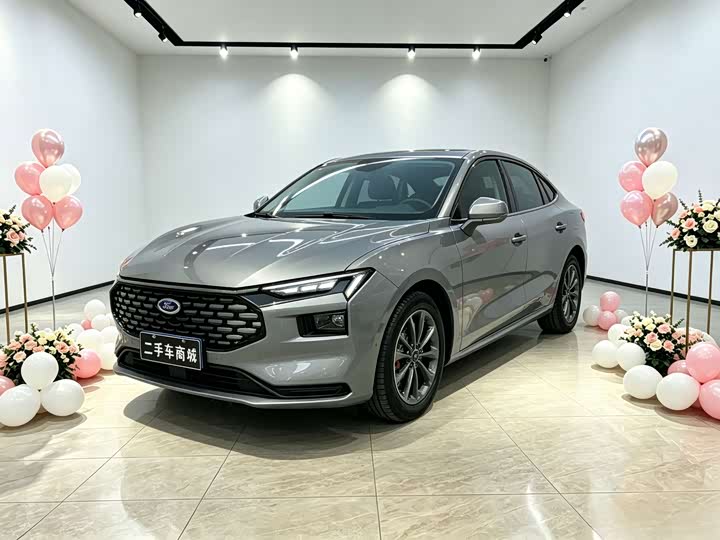 Ford Mondeo 2025 2025款 2.0T EcoBoost 豪华型