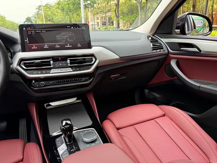 BMW X4 2022 2022款 xDrive 25i M运动套装