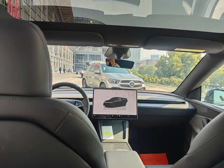 Tesla Model Y 2026 2026款 后轮驱动版