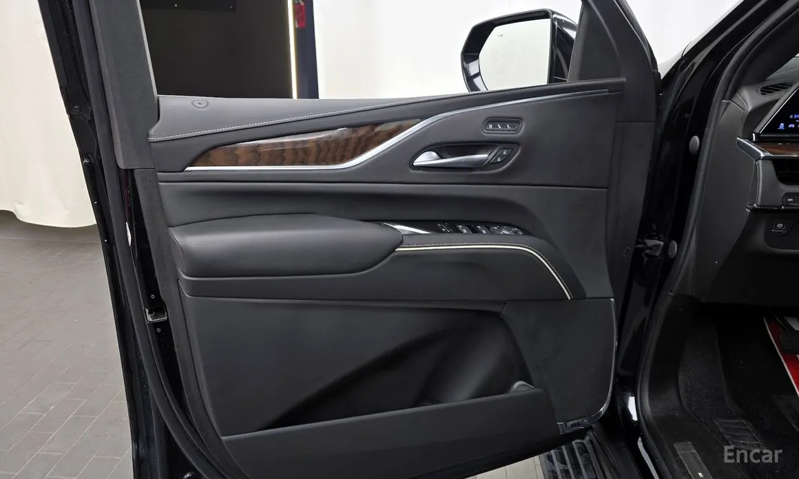 Cadillac Escalade 2021 6.2
