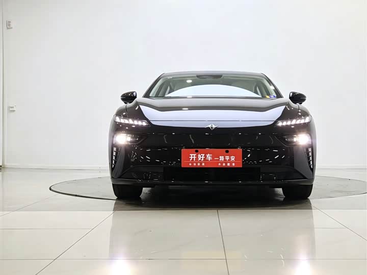 Dongfeng Yipai eπ 007