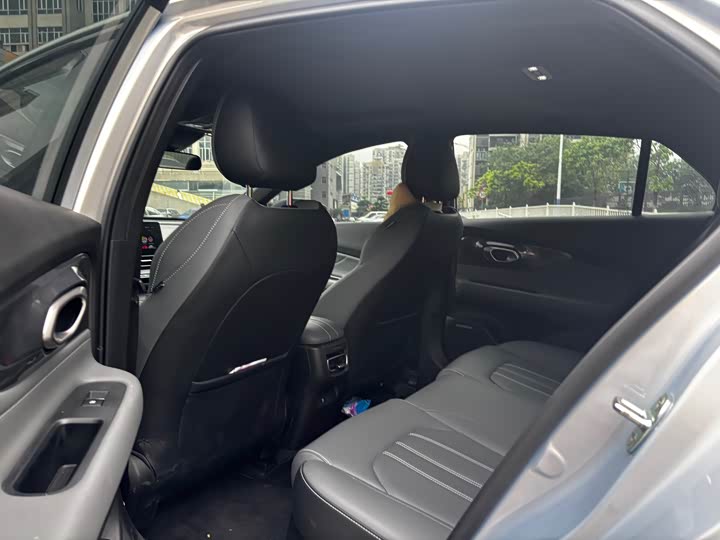 GAC Trumpchi Empow R 2024 2024款 270T DCT 影豹R-Style版