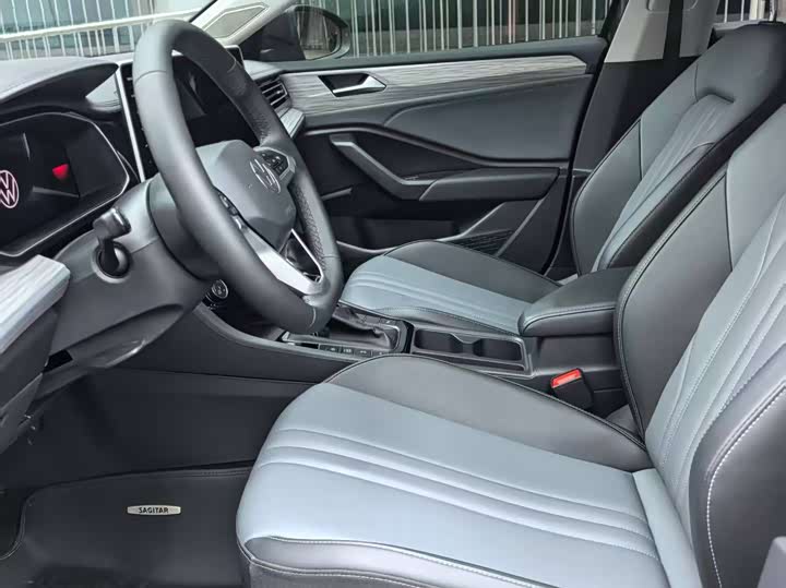 Volkswagen Sagitar L 2026 2026款 改款 3000万辆甄选款 300TSI DSG 超越版